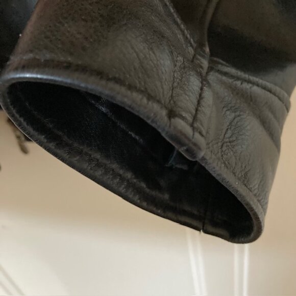 Women's small / petite vintage Esprit black leather bomber NICE htf - Picture 3 of 8